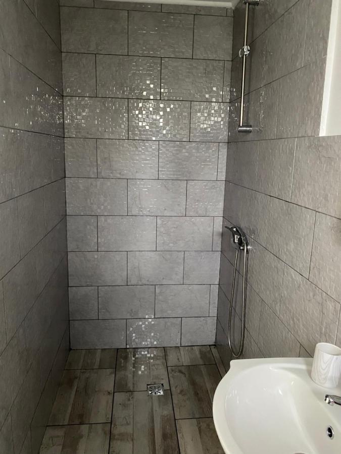 Camere De Inchiriat David Casa David Corbu Bagian luar foto