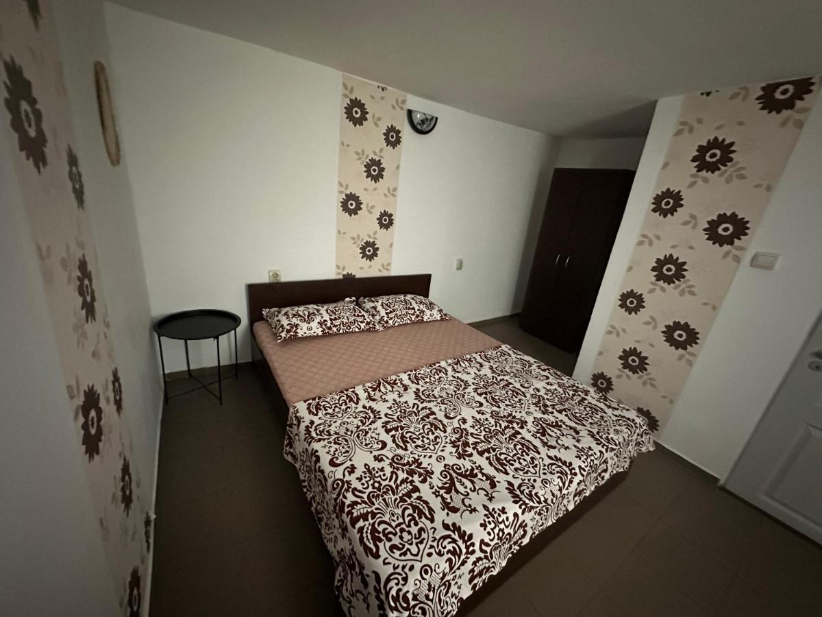 Camere De Inchiriat David Casa David Corbu Bagian luar foto